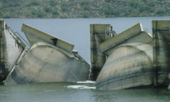 Old Waddell Dam